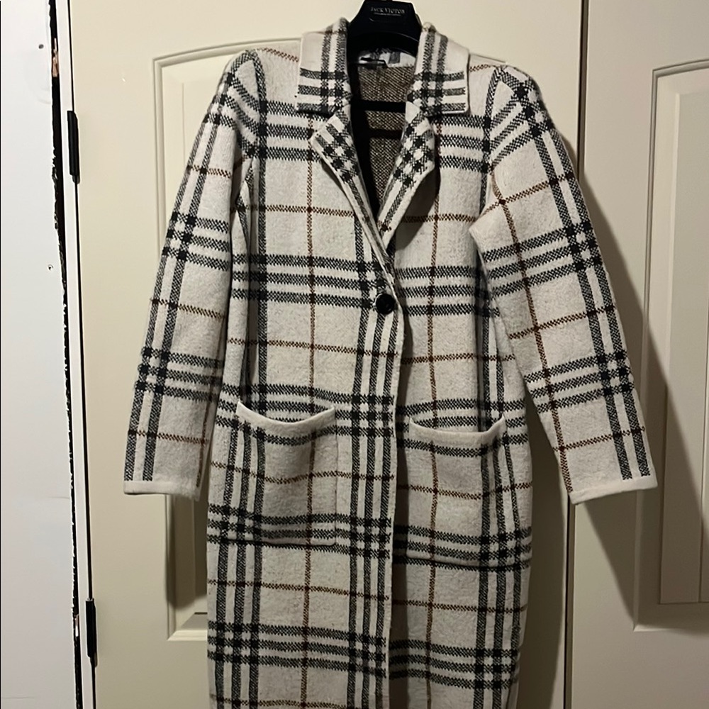 CHARLIE B Plaid Trench Coat - Cream, Black, and Brown